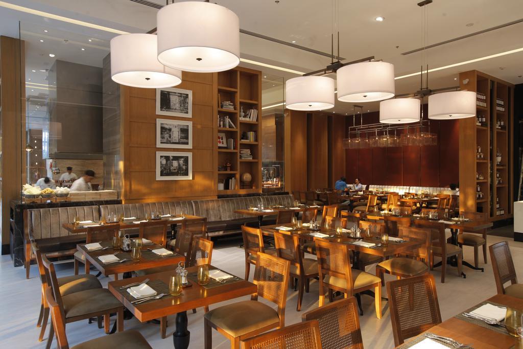 Shangri-La Residences The Fort, Manila 따구익 외부 사진