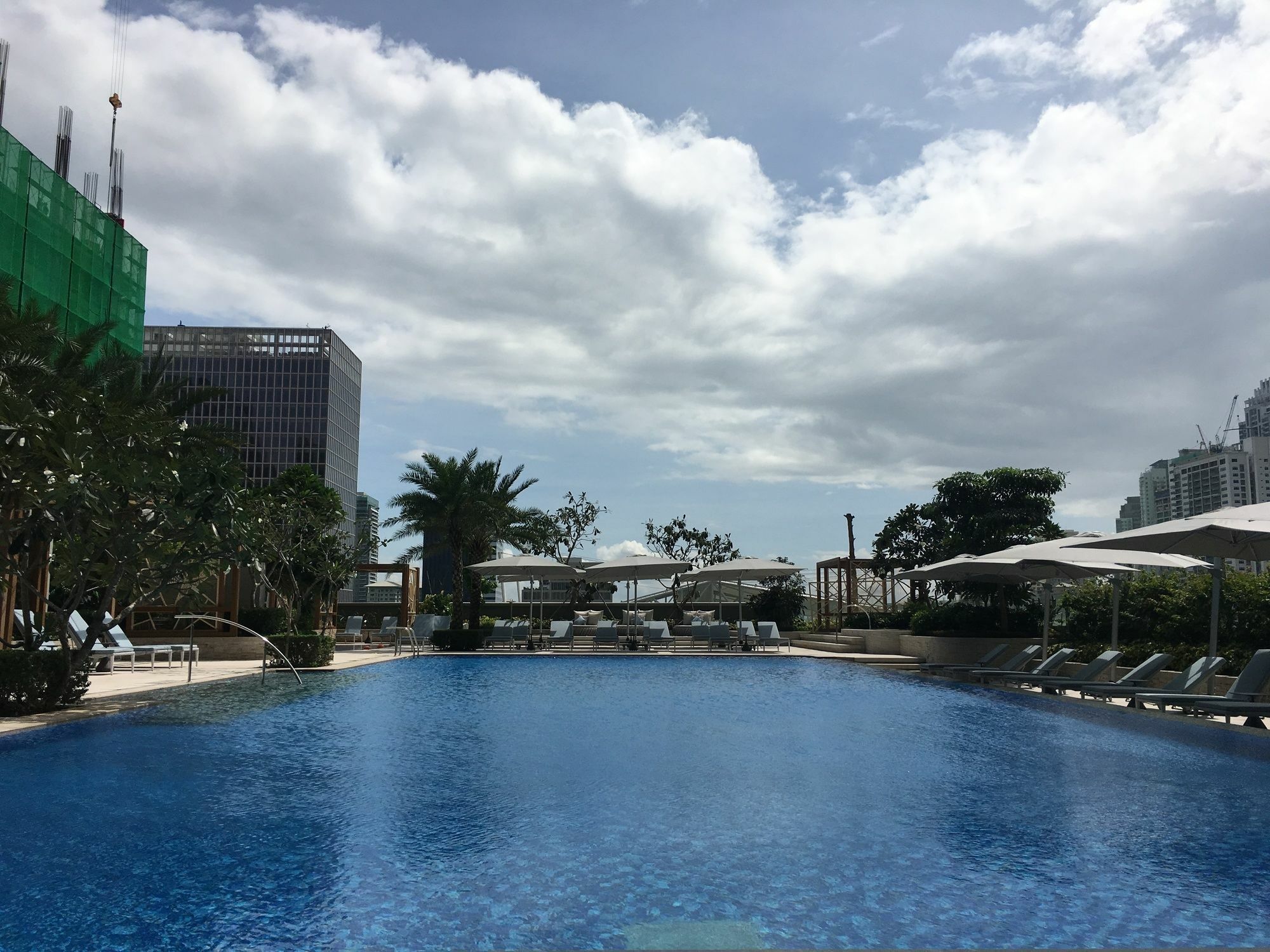 Shangri-La Residences The Fort, Manila 따구익 외부 사진